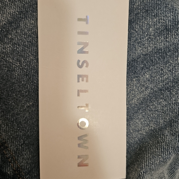 High rise mom jeans - Picture 4 of 8